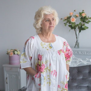 White Button-Front Gathered Yoke Housecoat for Elderly People - Cabbage Rose Pattern - Comfortable House Dress