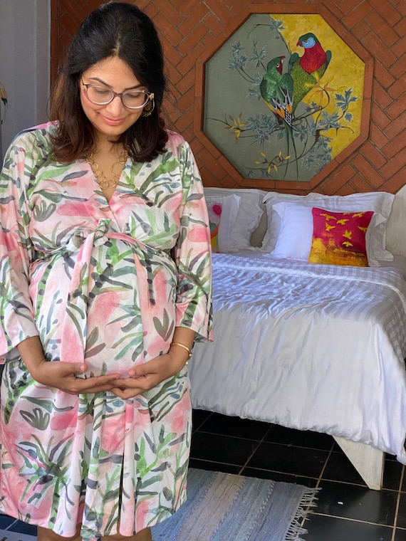 Ribbed Blue Bird Labor and Delivery Nursing Hospital Gown – Three Little Tots