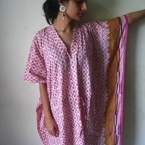 Pink with a lovely border Kaftan Robe Perfect as a long dress, loungewear, beachwear, spas, for to be moms, comfortable housedress image 2