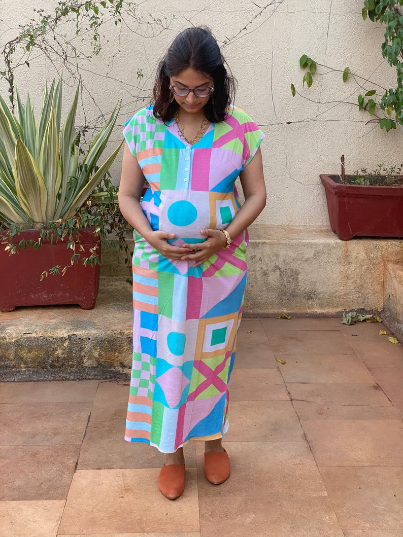 Nursing Dress Geometric Love Maternity Lounge Dress Soft Jersey Organic Cotton Full length Sleep Shirt with pockets House Dress