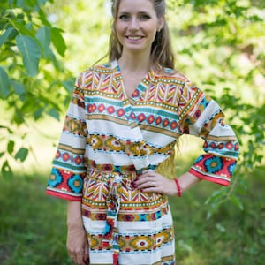 Witte mosterd Azteekse geometrische patroon kleed | Kimono-stijl krijgen klaar gewaad, bruids douchegift, badjas, Ikat Robe