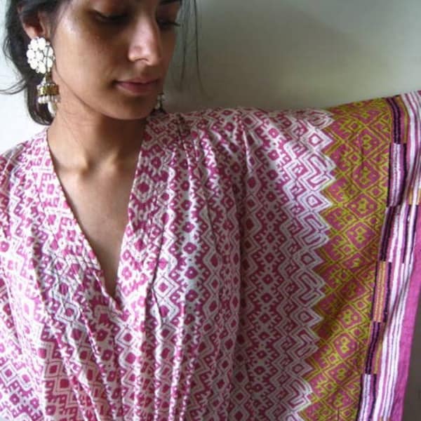 Roze met een mooie rand Kaftan Robe - Perfect als lange jurk, loungewear, strandkleding, spa's, voor moeders, comfortabele huisjurk