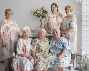 White Button-Front Gathered Yoke Housecoat for Elderly People