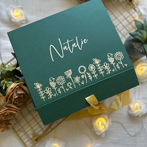 Wildflower Personalized Bridesmaid Proposal Box or Thank you Gift Box, Will You Be My Bridesmaid Box, Custom Gift Box, Keepsake Box