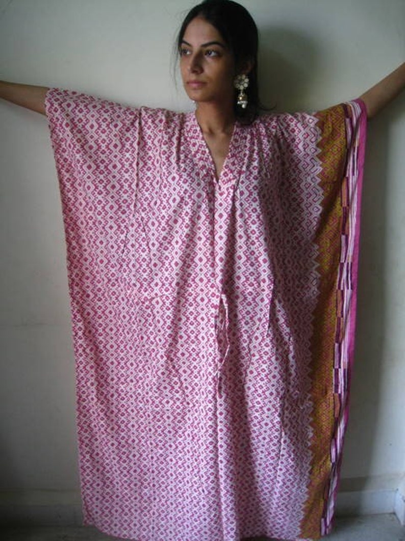 Pink with a lovely border Kaftan Robe Perfect as a long dress, loungewear, beachwear, spas, for to be moms, comfortable housedress image 3