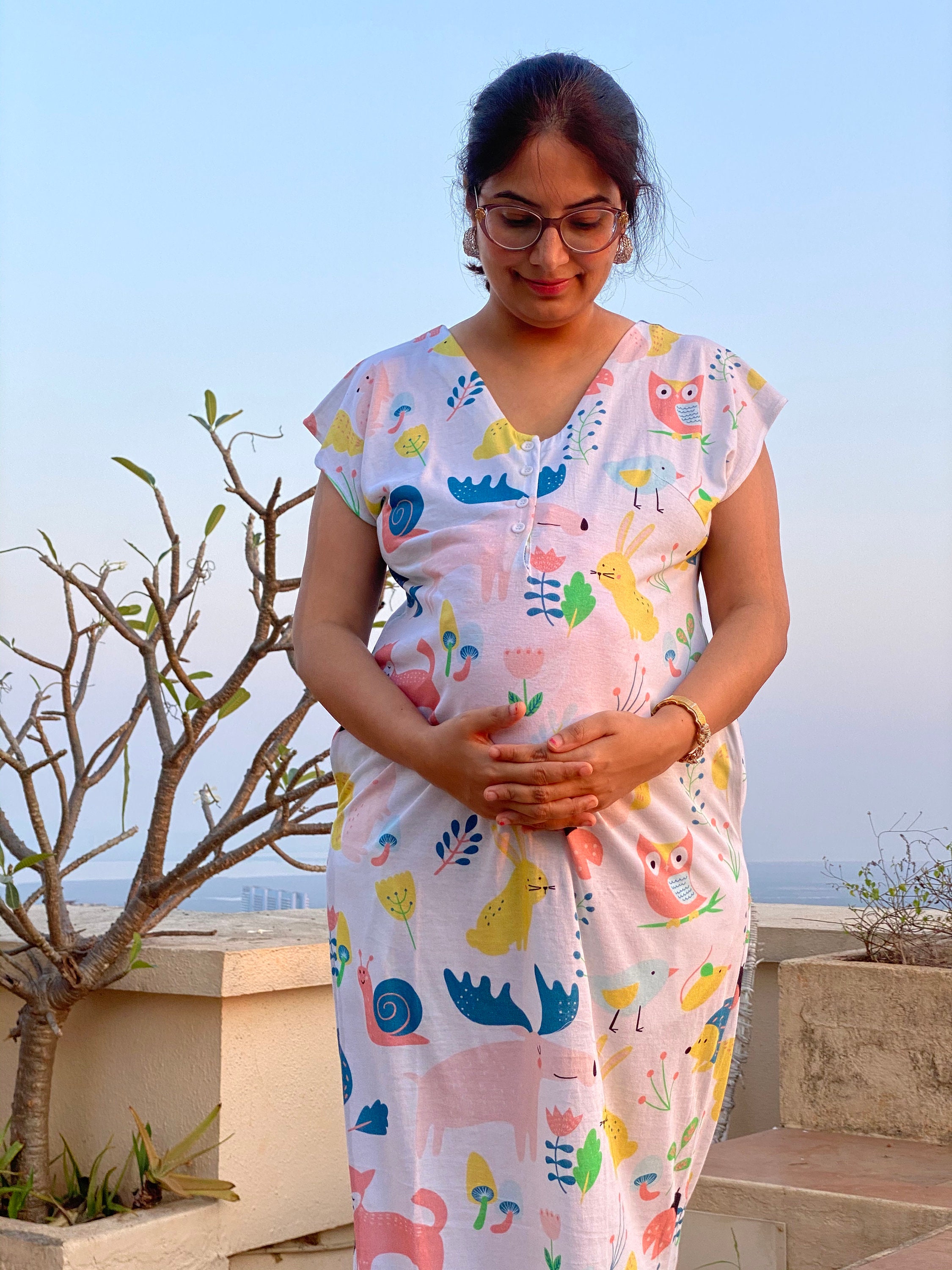 My Baby Zoo - White Maternity Lounge Dress | Soft Jersey Organic Cotton | House Dress | Nursing Dress | Full length Sleep Shirt with pockets