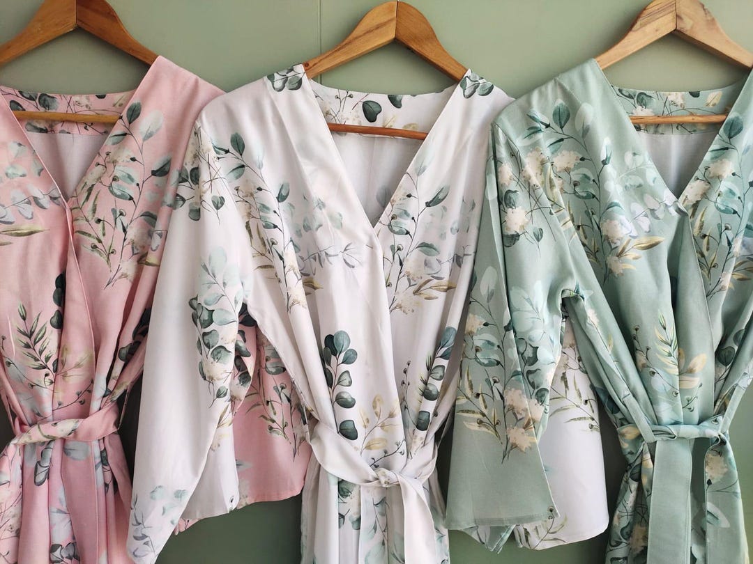 Boho Botanical Hand-drawn Watercolor Eucalyptus Leaves Pattern