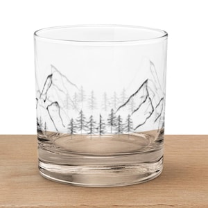 Mountain Landscape Whiskey Glass, Nature-Inspired Glassware, Rustic Mountain Glass, Scenic Outdoors Whiskey Gift, Adventurer Barware Decor