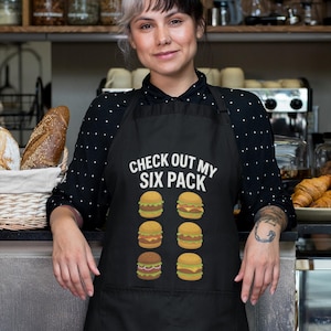 Zabawny fartuch burgerowy dla mężczyzn Prezenty, Sprawdź mój sześciopakowy fartuch kuchenny Prezent dla taty, Spersonalizowany kuchenny fartuch do grilla