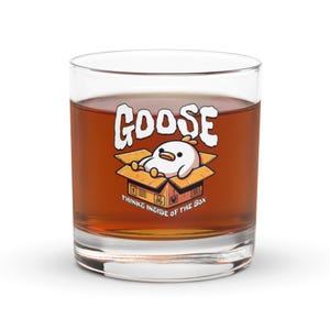 Lustiges Gans Whiskyglas denkt innerhalb der Box Geschenk für Whisky-Liebhaber Einzigartige Barware für Gänsefans und Cocktail-Enthusiasten