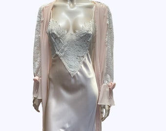 1980/90’s Pink Satin and Lace Bridal Negligee set 34/36” bust