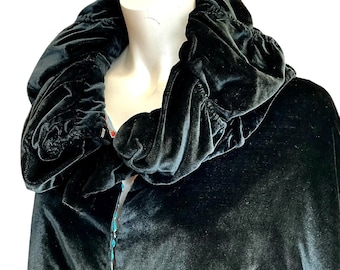 1920s Black Velvet Cape: Silk Lined Art Deco Collar