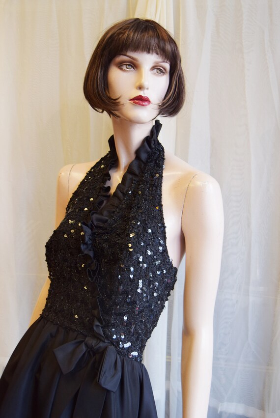 1980s Black Sequinned Halter Dress 34 Bust 26 wais