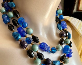 1950/60’s triple strand blue glass bead necklace with fabulous clasp