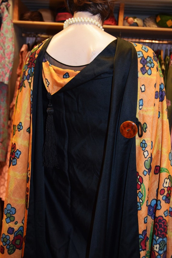 1910/20s Reversible Cape with Silk Floral lining