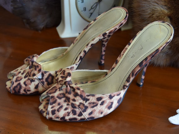 Mules hotsell size 5