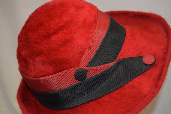 1960's Red And Black Brushed Felt Hat - image 4