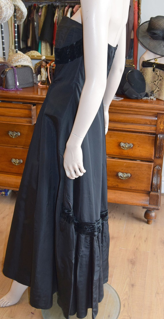 Late 1940s Black Taffeta Ball Gown - image 6