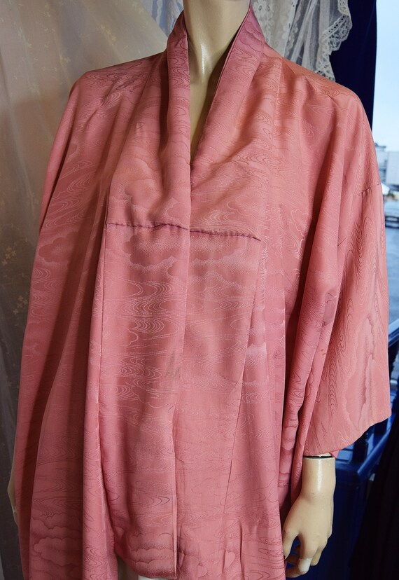 1970's Dusky Pink Silk Crepe Kimono