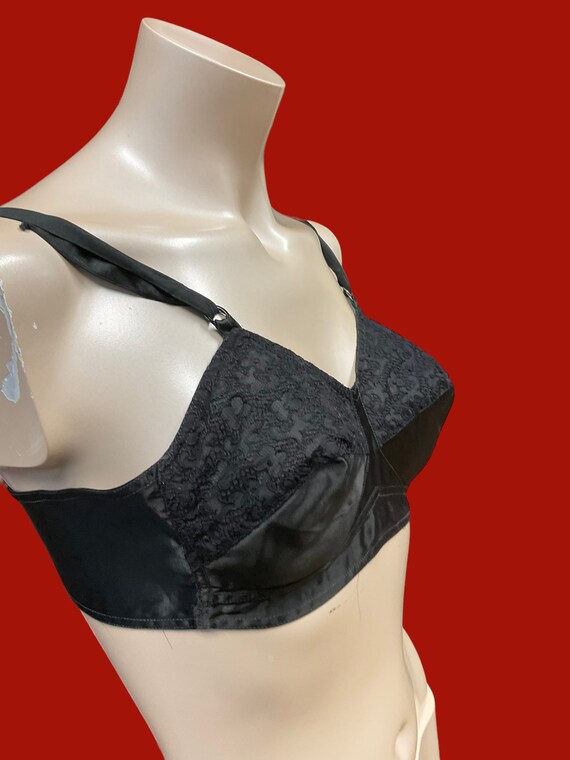 Vintage 1950's Black Lace Bullet Bra Size 34/35 B -  Hong Kong