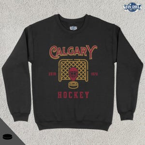 Vintage Calgary Hockey Crewneck, American Sports Sweatshirt, US Sports Clothing, Hockey Fan Gift, Hockey Apparel, Vintage Sweater, Flame