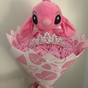 Stitch - Plush Eternal Rose Bouquet. Glitter Roses. Gift for couples for anniversaries, birthdays, and Valentine's Day. Stitch rosa Glitzer