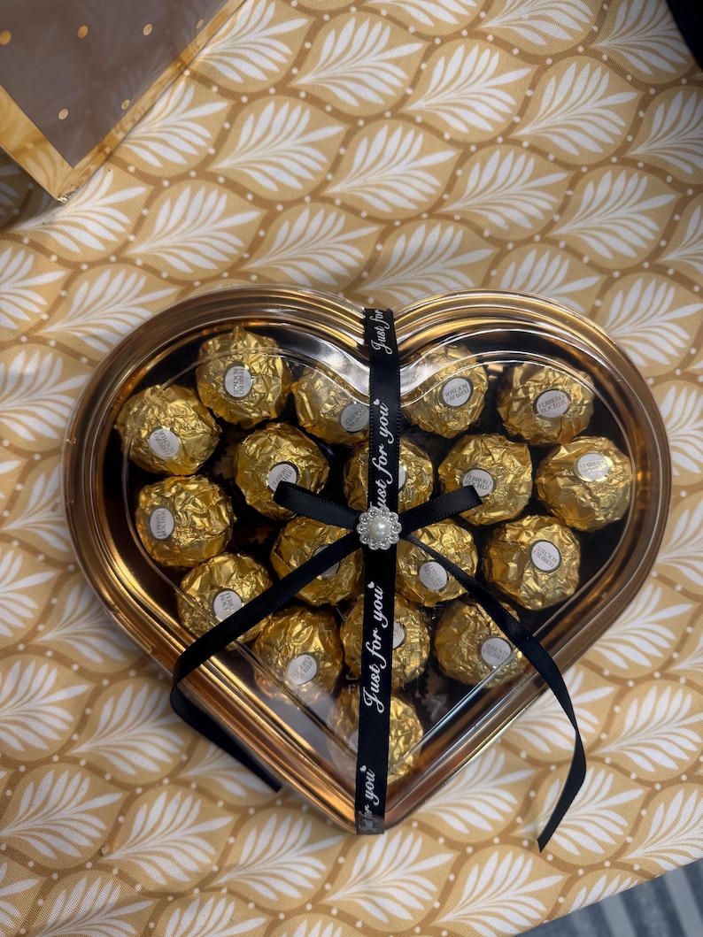 Stitch - Plush Eternal Rose Bouquet. Glitter Roses. Gift for couples for anniversaries, birthdays, and Valentine's Day. image 14