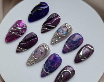 Press on nails set "Purple witch"