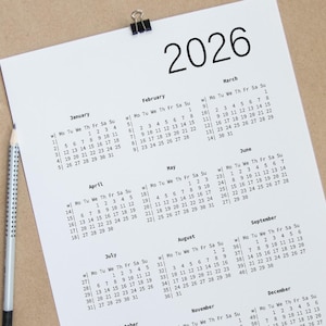 Calendario minimalista imprimible 2026: inicio en lunes, números de semana (PDF)