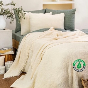Oversize King Muslin Bedspread, Housewarming Gift, 4 Layers King Size Gauze Comforter, Gauze Cotton Muslin Bed Cover, Queen Size Bedspread