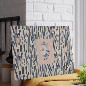 Pink Abstract Glass Cutting Board: Modern Kitchen Decor