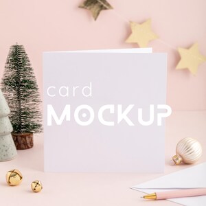 File PSD di mockup di biglietti di auguri di Natale quadrati festivi - Perfetto per i design delle feste - File Photoshop di mockup