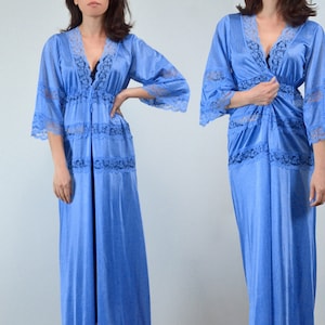 70s Lace Robe, XS to S | Long Vintage Periwinkle Dressing Gown