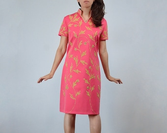 Vintage 1960s Coral Pink & Metallic Gold Embroidered Dress, S to M