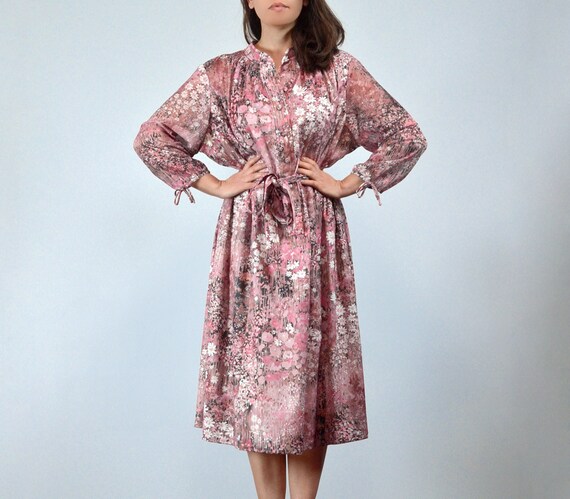 Vintage 1970s Floral Dress, XL to XXL | 70s Sheer Sleeve Dress