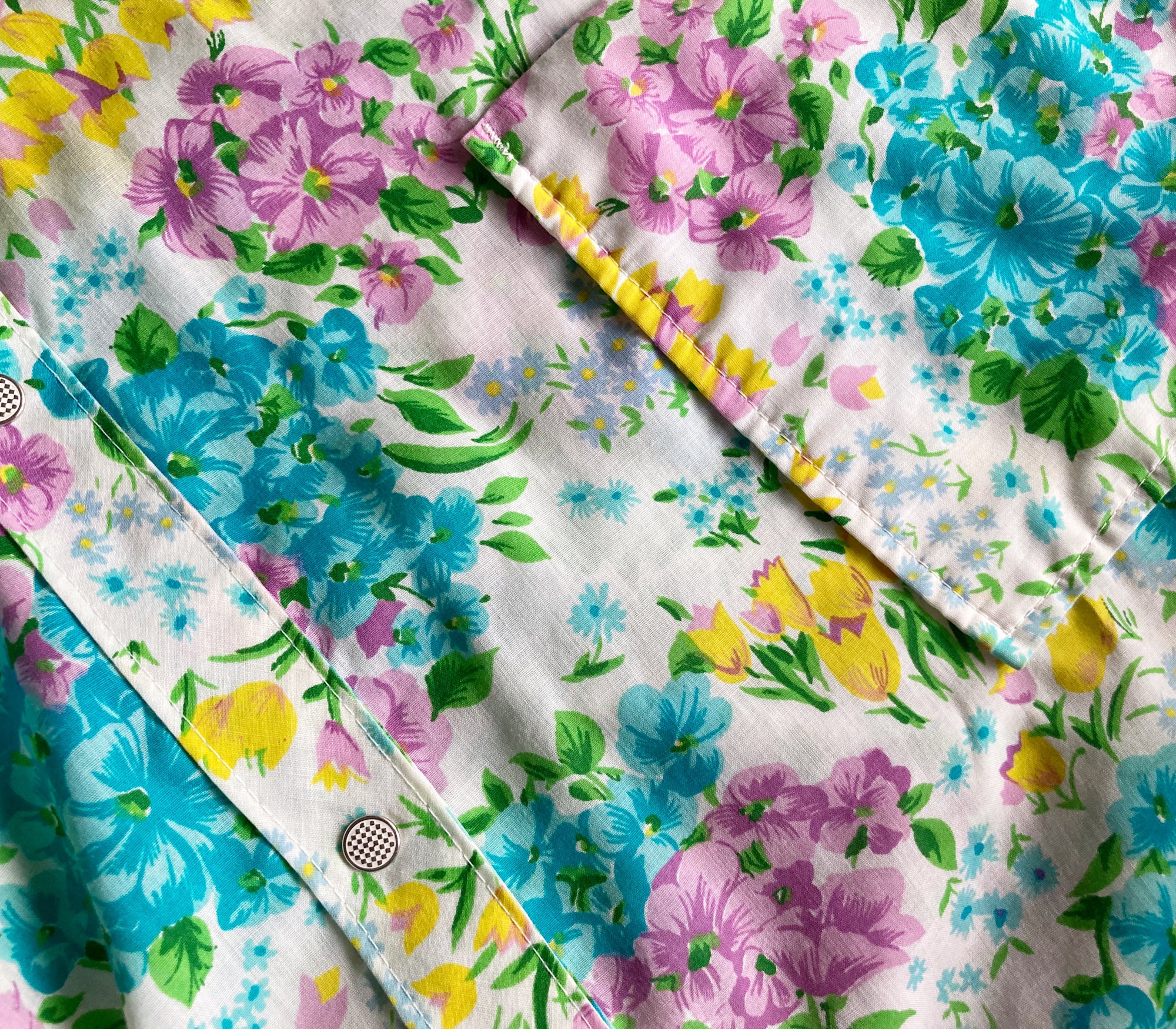 70s Bright Floral Robe, M to L | Vintage Summer Housecoat - Etsy 70s Bright Floral Robe, M to L | Vintage Summer Housecoat - Etsy