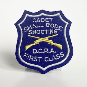 Vintage 1960 Canadian Rifle Association Badge, Embroidered Patch Shooting Award