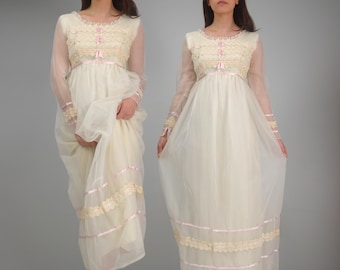 Vintage 70s Sheer Sleeve Ivory & Pink Lace Wedding Dress, XS