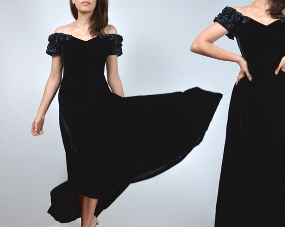 UND VELOUR OFF SHOULDER DRESS ブラック Sサイズ 90s Black Velvet Dress - XS to S | Vintage off the Shoulder Midi