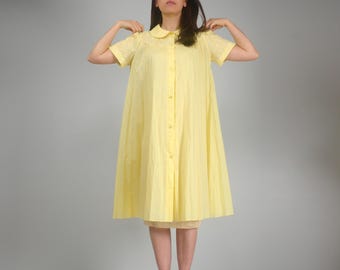 Yellow Eyelet Collar Short Sleeve Pleated Button-Front Robe, XS to L