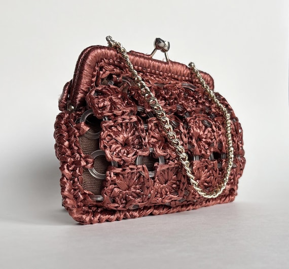 Vintage 70s Raffia Purse, Small Kisslock Clutch