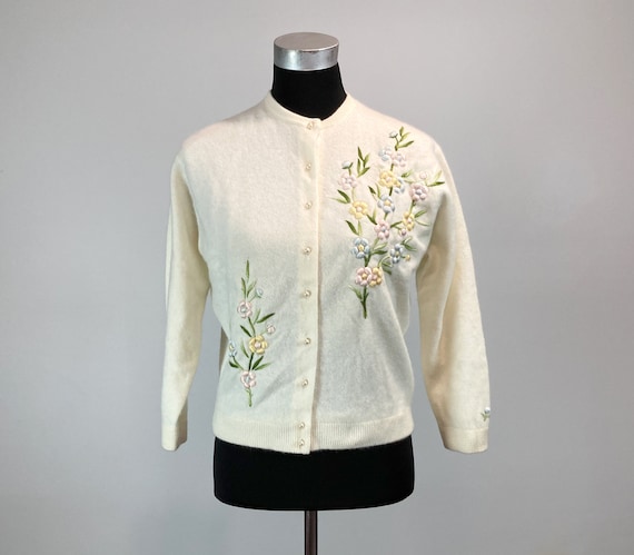 Vintage Embroidered Cardigan, Medium | 1950s 1960… - image 1