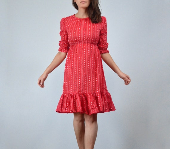 Vintage 70s Red Heart Print Dress, XS to S - image 3