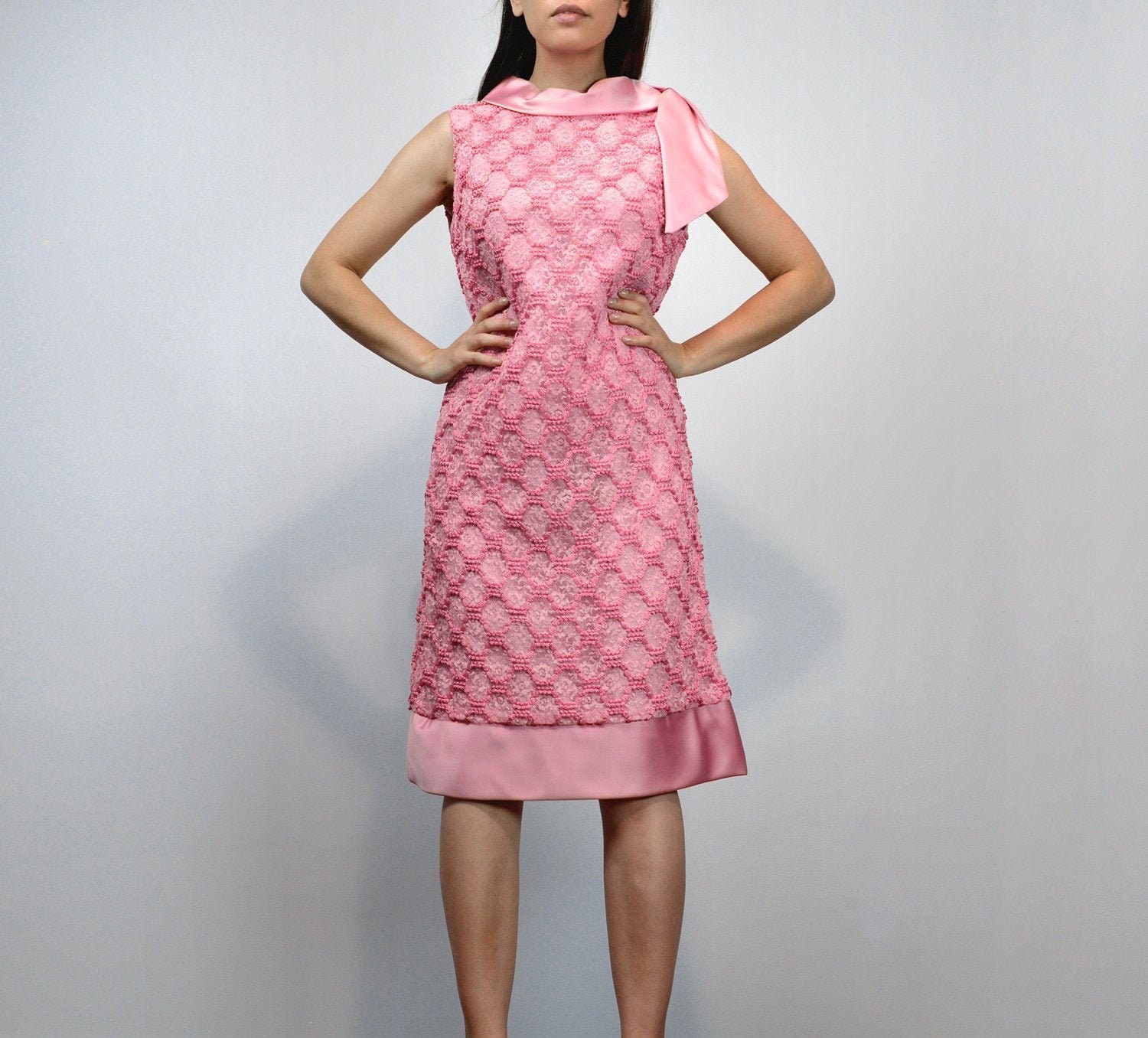 60s Pink Dress Vintage Tie Neck Shift ...