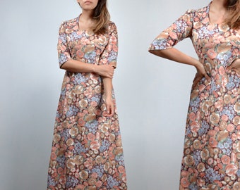 Long Floral Dress with Sleeves, Casual 70s Vintage Fall Dress - Small Medium S M