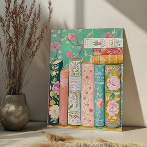 Puede incluir: Una pintura de una pila de libros coloridos con diseños florales. Los libros están dispuestos en un estante con un fondo verde. Los libros tienen títulos como "SWAN" y "LRYVX".