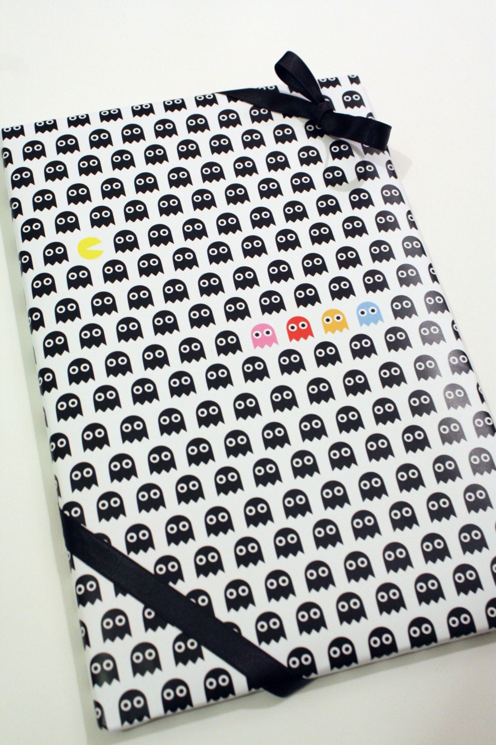 Printable wrapping paper Pacman gift Instant Download | Etsy