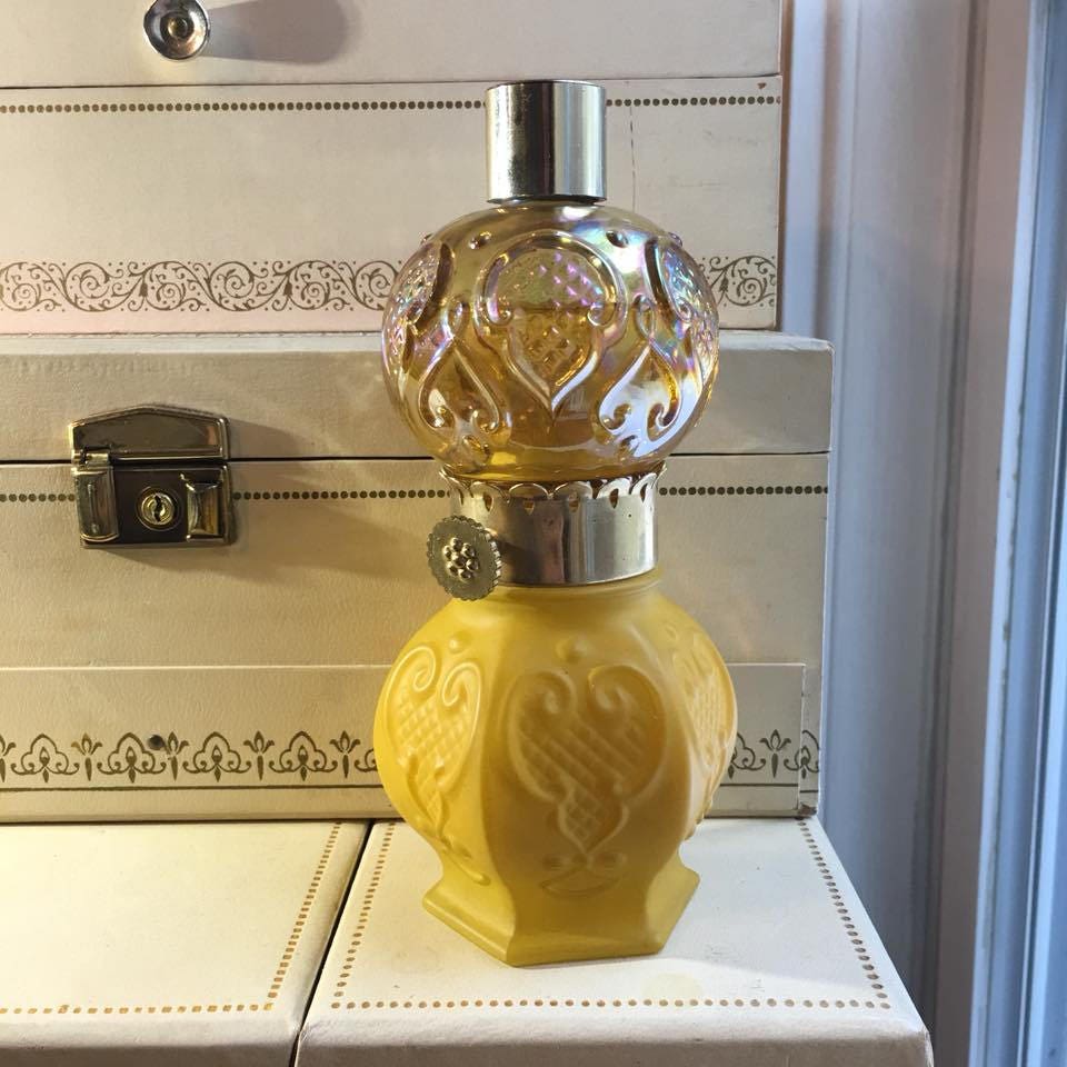 Vintage Avon CHARISMA Full Talc Shaker Vintage Avon, Charisma Cologne, Perfume
