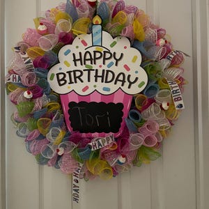 Happy Birthday Cupcake  Wreath-20inch child’s wreath