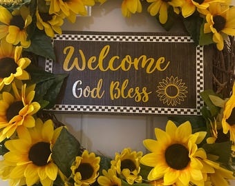 Welcome God Bless -18 inch grapevine